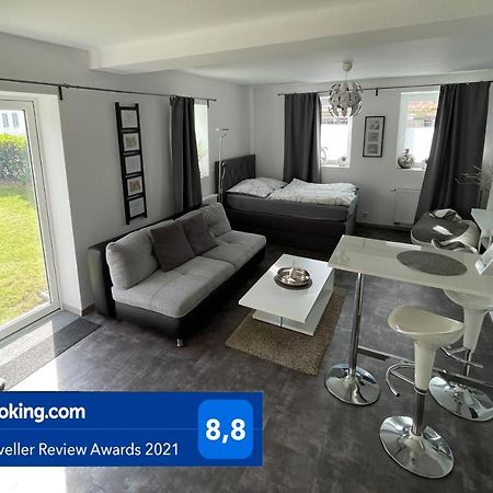 W1 - Kontaktloser 24H Check In, W-Lan, Netflix, Parkplatz, Kueche, Boxspring-Bett Bückeburg Buitenkant foto